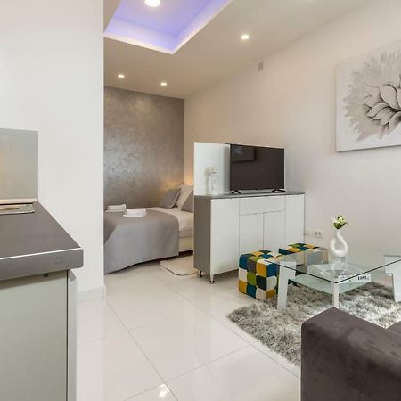 Studio Apartments Twins Сплит Экстерьер фото