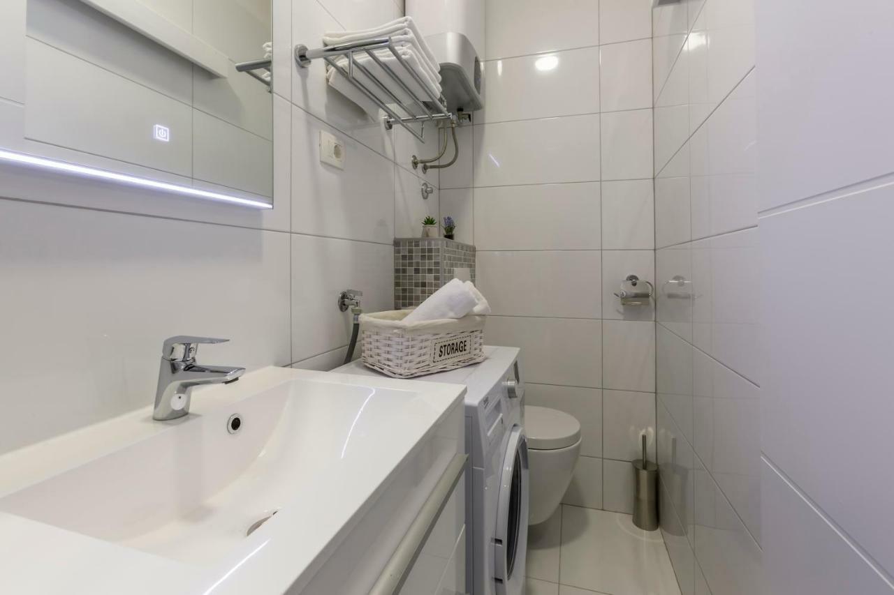 Studio Apartments Twins Сплит Экстерьер фото