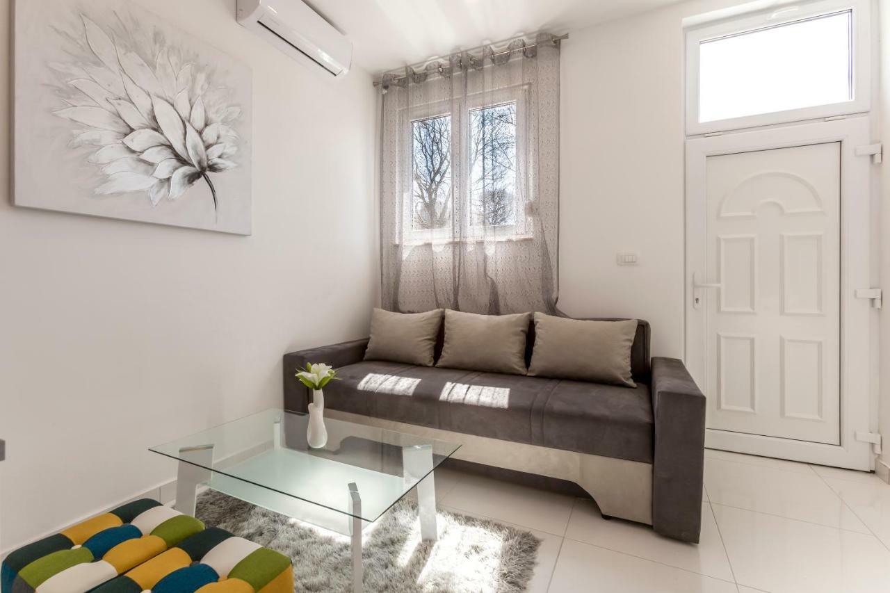 Studio Apartments Twins Сплит Экстерьер фото