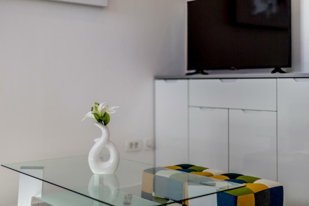 Studio Apartments Twins Сплит Экстерьер фото