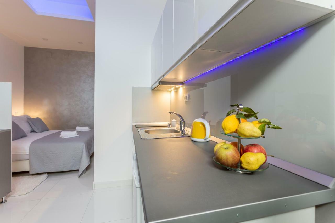 Studio Apartments Twins Сплит Экстерьер фото